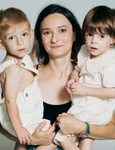 O terapie inovatoare, miracolul la care o mama de gemeni nu mai spera Sursa imagine Oltin Dogaru jpg