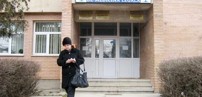 Medicii de la Serviciul Judeţean de Medicină Legală spun că numărul sinuciderilor va creşte