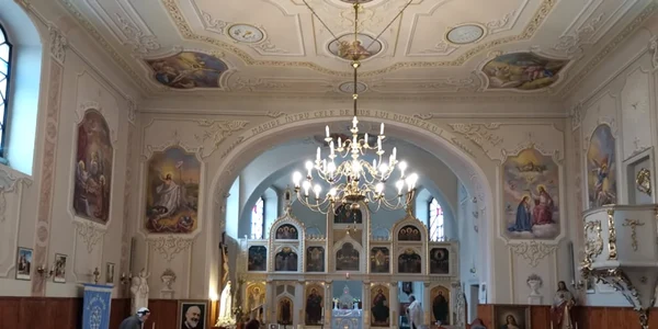 Parastas pentru Mitropolitul Nicolae Corneanu al Banatului într-o biserică greco-catolică FOTO Ş.Both