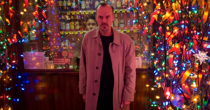 Michael Keaton este protagonistul apreciatei drame „Birdman/ Omul Pasăre“ FOTO Twentieth Century Fox