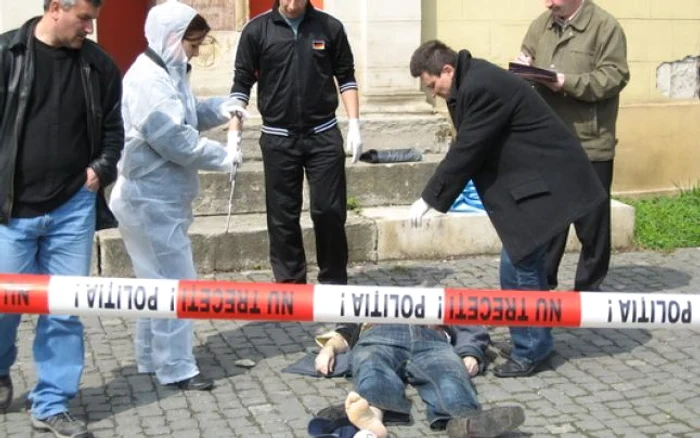 Sibiu: Bărbatul a fost găsit fără suflare în apropiere de spitalul Judeţean Sibiu.