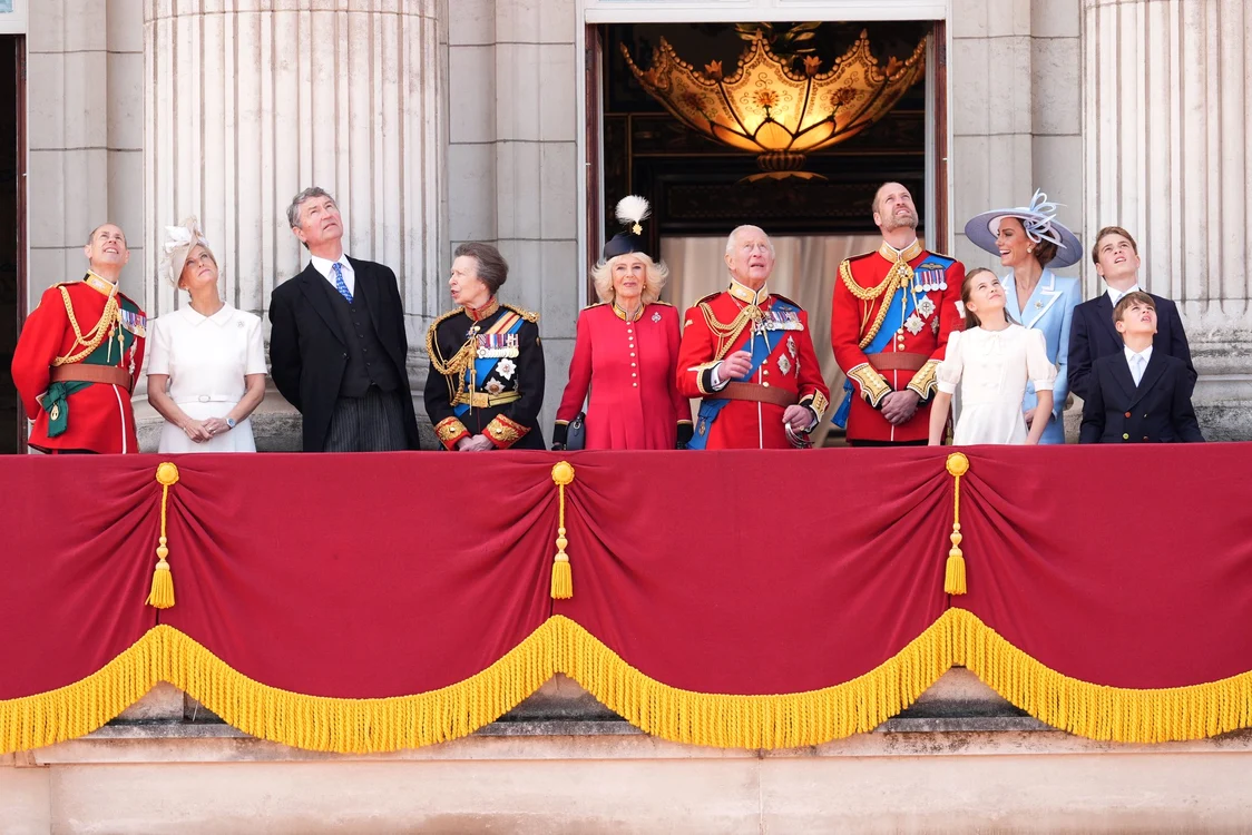 FOTO X / @RoyalFamily