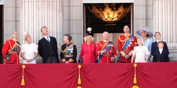 Familia regală britanică la parada Trooping the colour FOTO X / @RoyalFamily