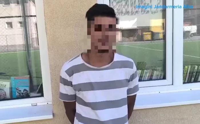 Un tânăr a sunat la 112 de pe telefonul furat ca să ceară ajutor FOTO: Jandarmeria Alba