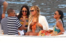 Jay Z & Beyonce Go Yachting In Southern Italy jpeg