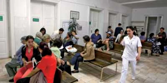 Una dintre problemele cu care se confruntă  cei care se tratează  la stat este timpul mare petrecut în sala  de aşteptare