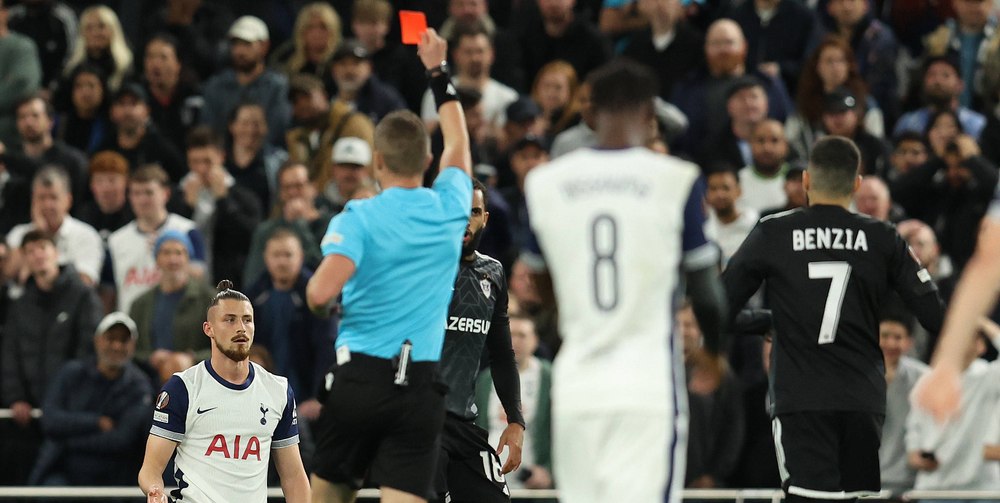 Radu Drăgușin și-a aflat suspendarea după eliminarea din Europa League. Mesajul fotbalistului