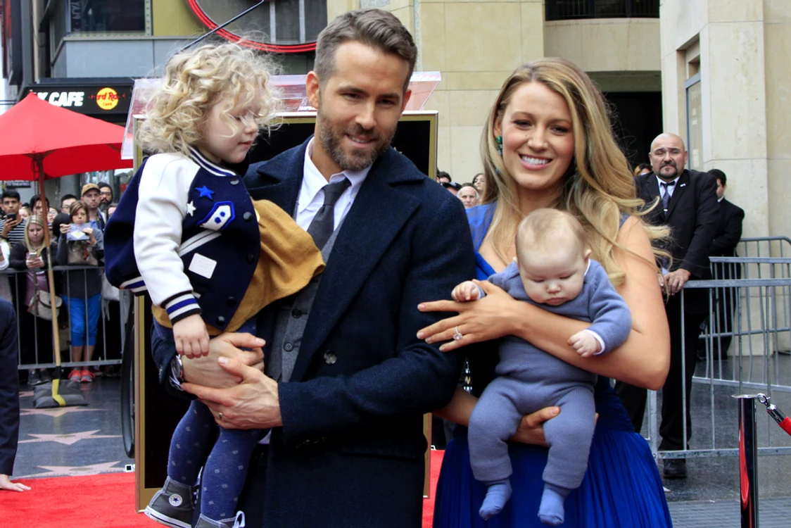 1 ryan reynolds si familia jpg jpeg