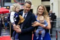 1 ryan reynolds si familia jpg jpeg