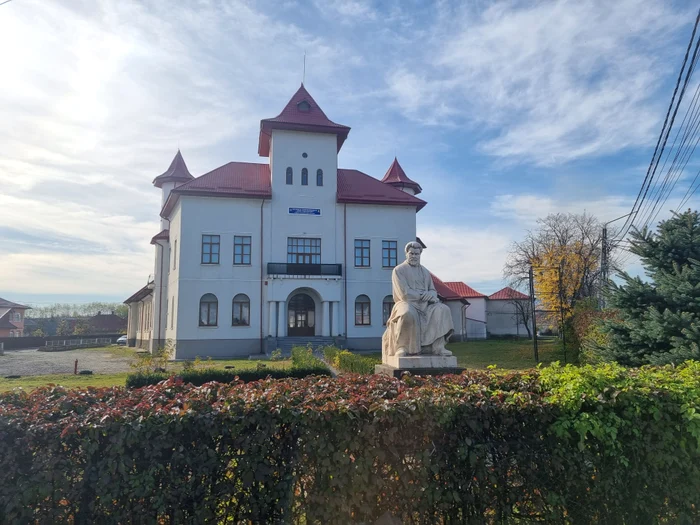 Școala din Humulești 