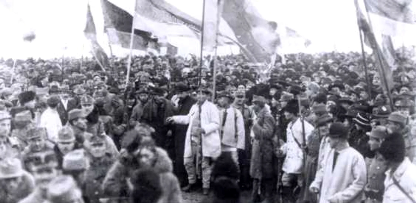 Marea Adrunare Naţională de la Alba Iulia din 1 Decembrie 1918. FOTO: Samoilă Mârza
