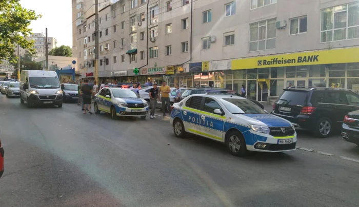 Scandal pe strada Cişmelei, cartier Tomis Nord, Constanţa Foto martor