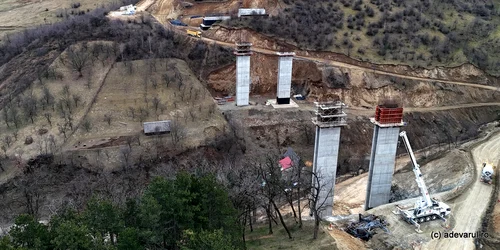 Autostrada Sibiu Pitești la Boița Foto Daniel Guță ADEVĂRUL (18) JPG