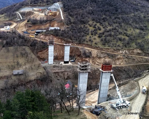 Autostrada Sibiu Pitești la Boița Foto Daniel Guță ADEVĂRUL (18) JPG