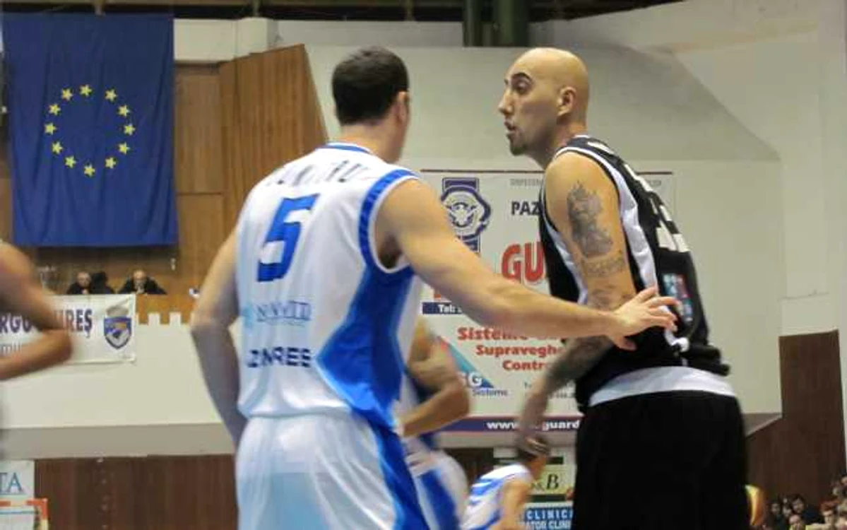 BC Mureş are meci greu în Sala Sporturilor