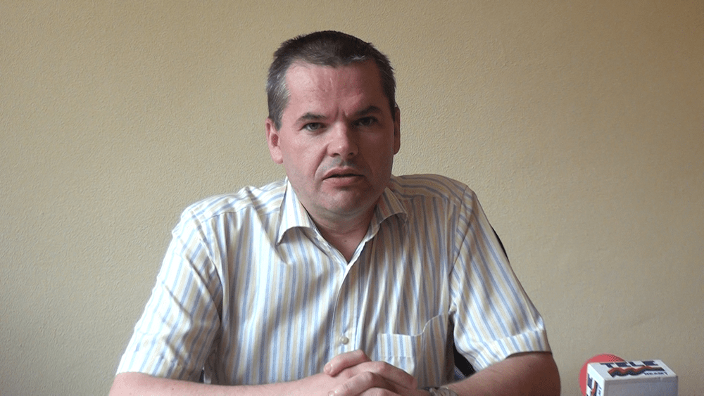 Acuzația gravă adusă unui renumit teolog, director de școală postliceală. Ce decizie a luat Inspectoratul Școlar Neamț