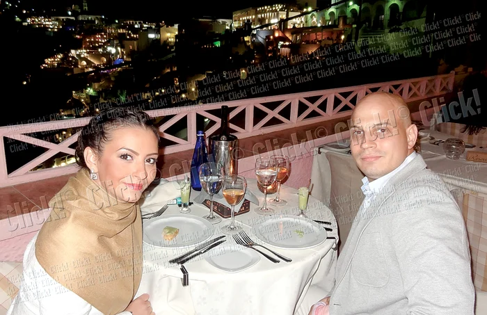 Vlad a răsfăţat-o pe Giulia cu o cină romantică