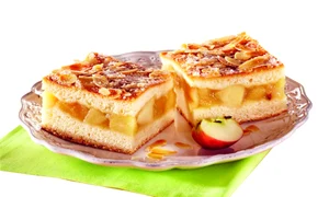 placinta cu mere si fulgi de migdale jpeg