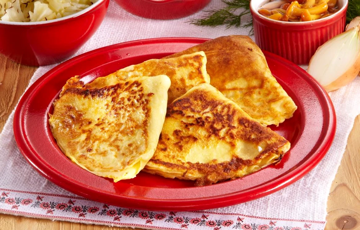 clatite cu carne tocata jpeg