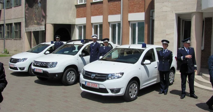Maşini cumpărate de Consiliul Judeţean Alba pentru poliţişti în 2014