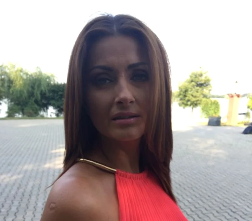 
    Gabriela Cristea şi tatăl ei nu sunt în cele mai bune relaţii Foto: arhivă personală  