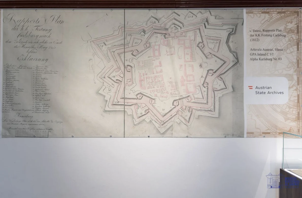 Expoziția „310 ani de la începerea lucrărilor de construcție la cetatea Alba Carolina. 1715-2025” (© Muzeul Național al Unirii Alba Iulia)