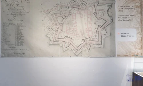 Expoziția „310 ani de la începerea lucrărilor de construcție la cetatea Alba Carolina. 1715-2025” (© Muzeul Național al Unirii Alba Iulia)