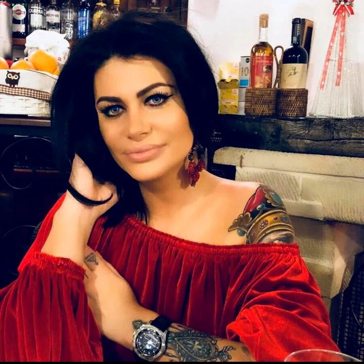 Elena Niţescu a plecat din ţară înainte de pronunţarea sentinţei Sursa foto: Facebook/Elena Niţescu