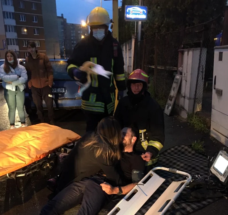 Tânărul care a lovit 12 maşini la Braşov este fiul lui Sever Mureşan FOTO transilvania365