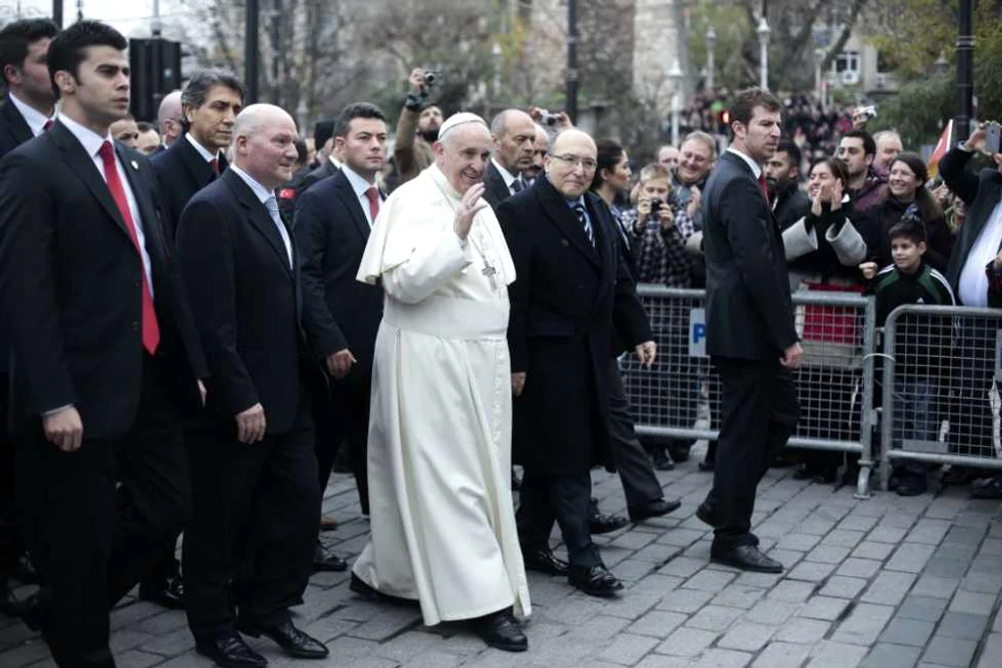 Papa Francisc,  la Istanbul
