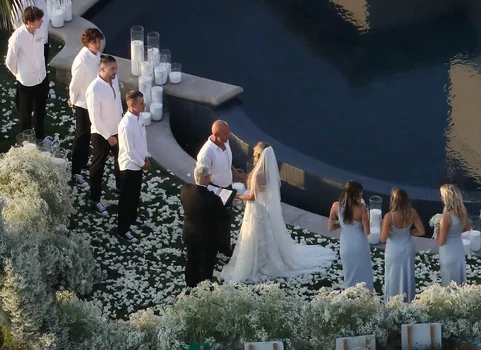 Mama lui Miley Cyrus, Tish, și starul din „Prison Break”, Dominic Purcell, s au căsătorit la Malibu, Profimedia