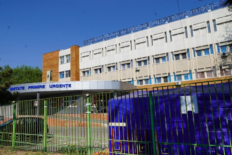 Fiul bărbatului găsit mort lângă gardul Spitalului din Brăila: „Am fost ignorați, deși i-am rugat întruna să aibă grijă de el“