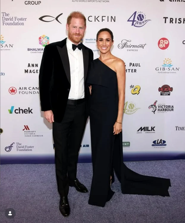 Meghan Markle și Prințul Harry Instagram png
