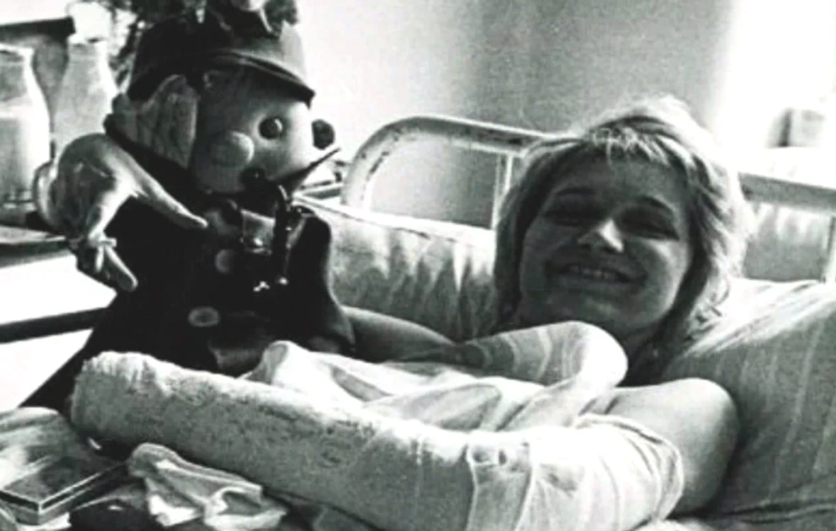 Vesna Vulovic a stat 10 zile în comă