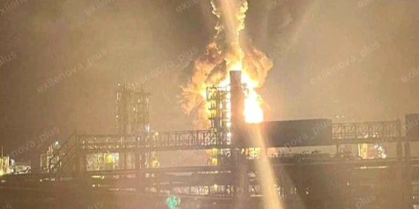 Rafinăria de petrol Kiriși din regiunea Leningrad a fost vizată de drone ucrainene FOTO Exilenova png