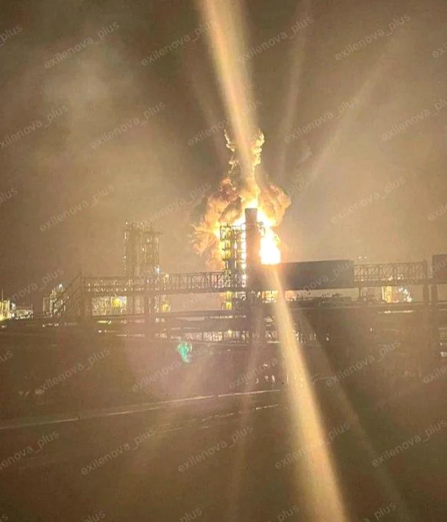 Rafinăria de petrol Kiriși din regiunea Leningrad. FOTO: Exilenova Plus