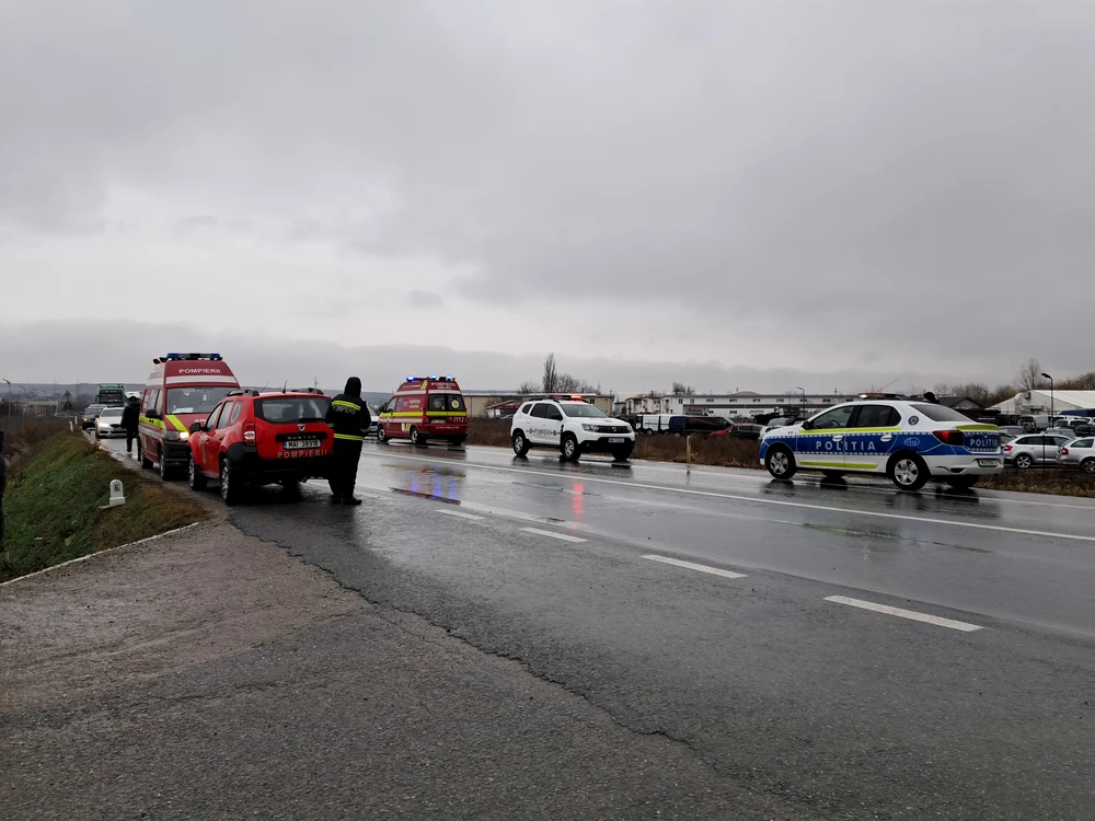 După declanșarea incendiului a fost emisă și o avertizare Ro-Alert, din cauza fumului degajat