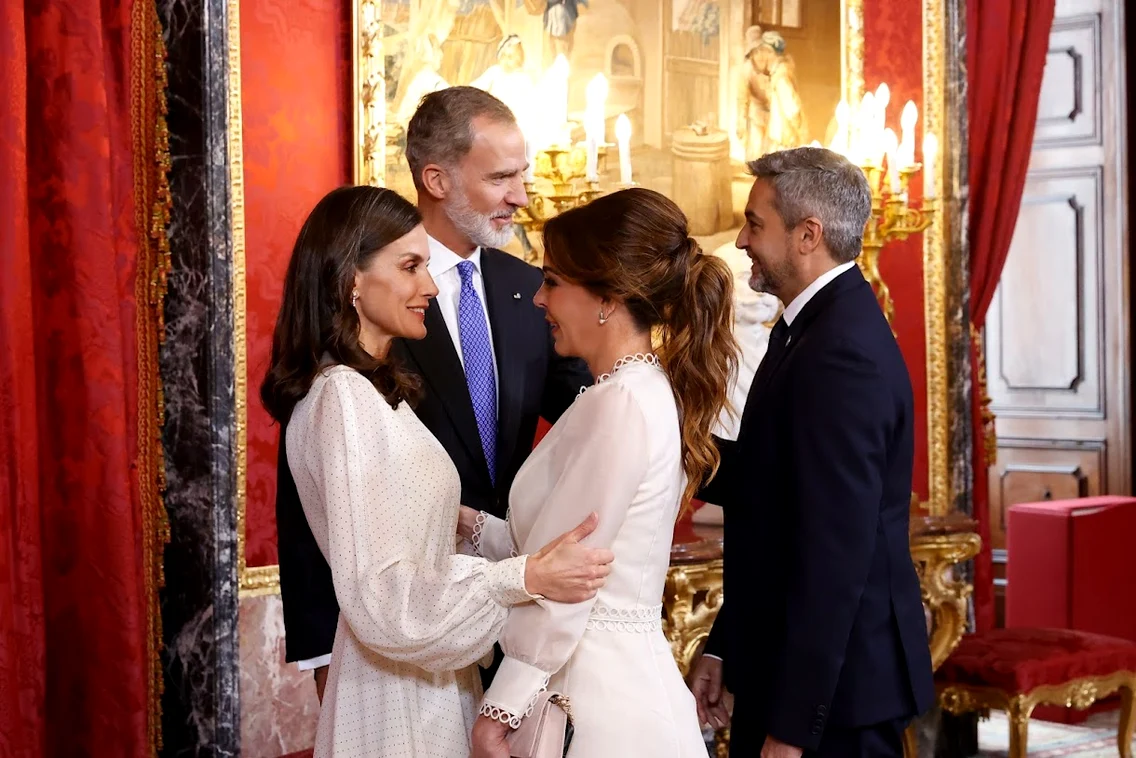 Letizia gazdă la Palat jpg