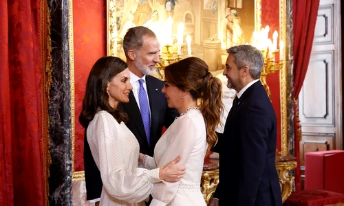 Letizia gazdă la Palat jpg
