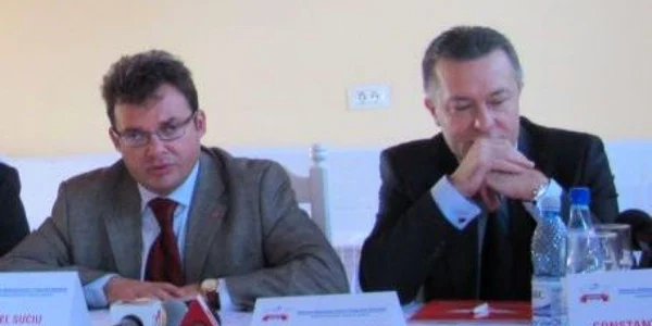 Cornel Suciu (stânga) alături de Cristian Diaconescu