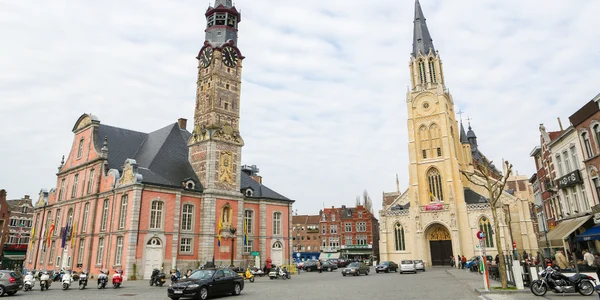 Piața centrala din Sint Truiden Belgia shutterstock 270522626 jpg