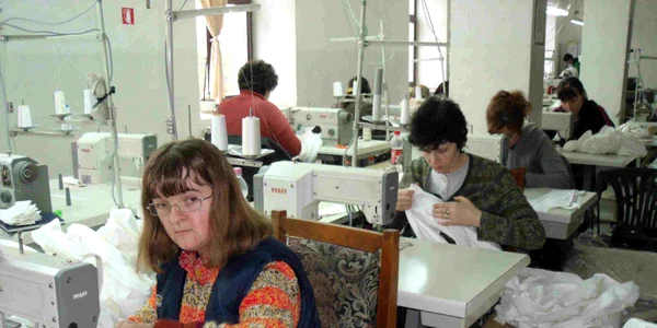 Vrancea se bazează pe industria textilă