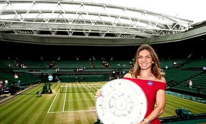 halep simona trofeu wimbledon gettyimages 1161938452 jpeg