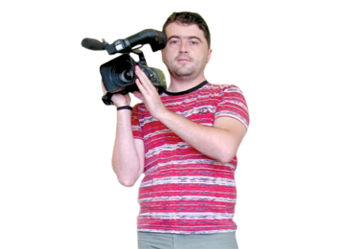 Hunedoara: PORTRET / Cristian Popa filmează numai hunedoreni fericiţi