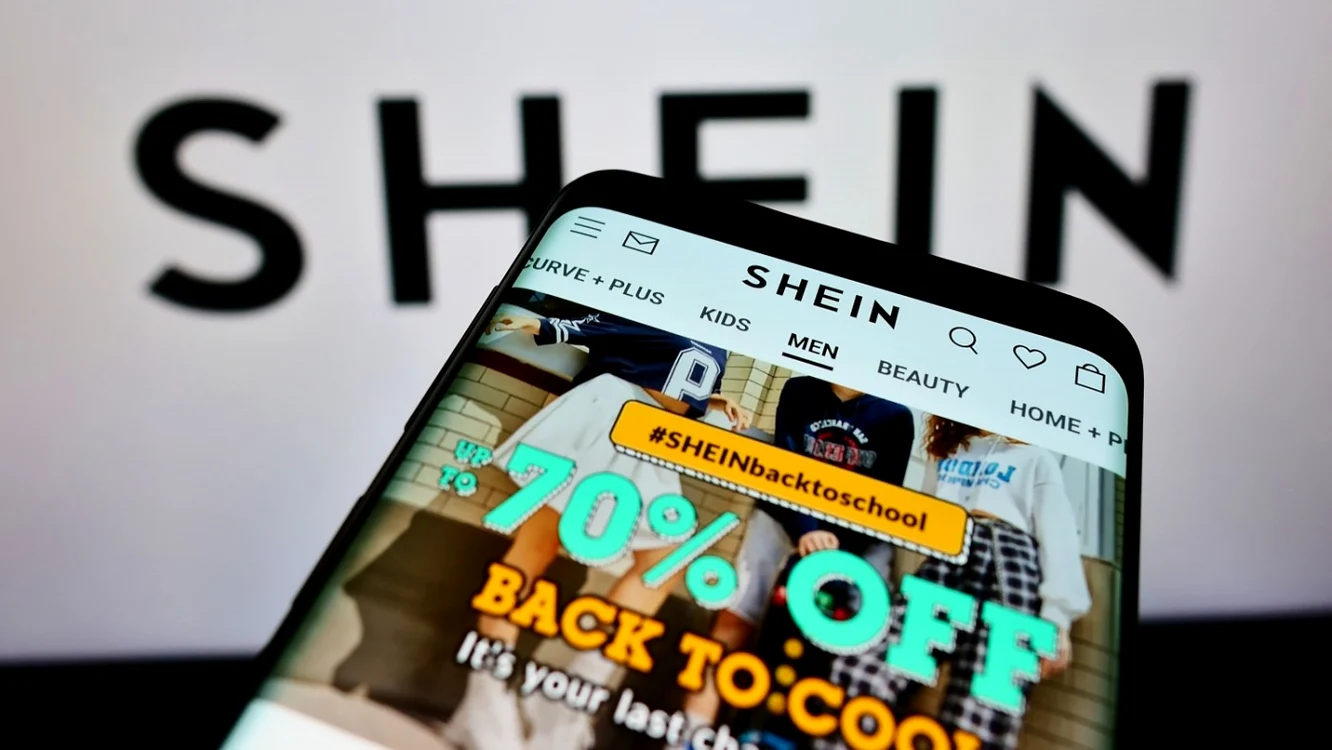 Brandul fast fashion chinez Shein FOTO SHUTTERSTOCK