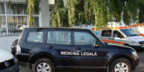 Maşină Serviciul Medicină Legală Vâlcea Foto smj ro