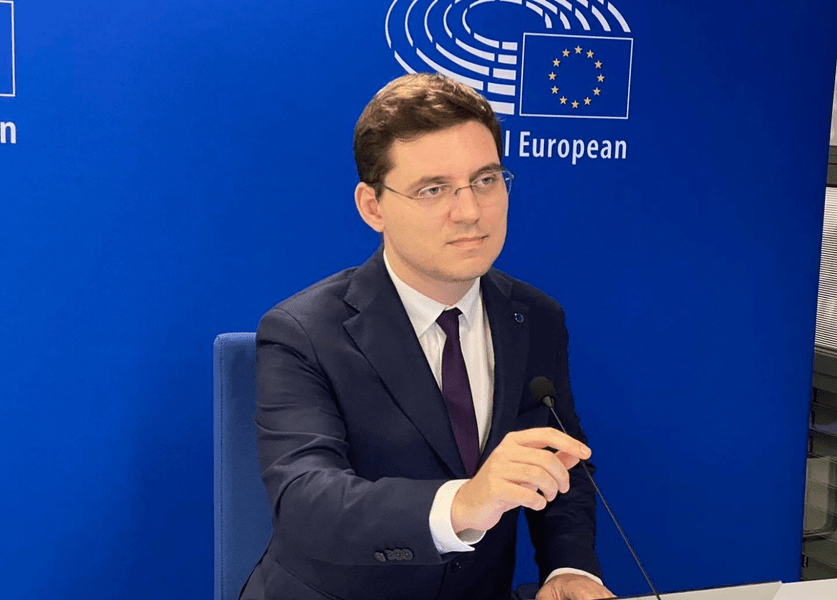 Negrescu: Consiliul UE să ne spună dacă va fi dat un vot privind aderarea în Schengen a României