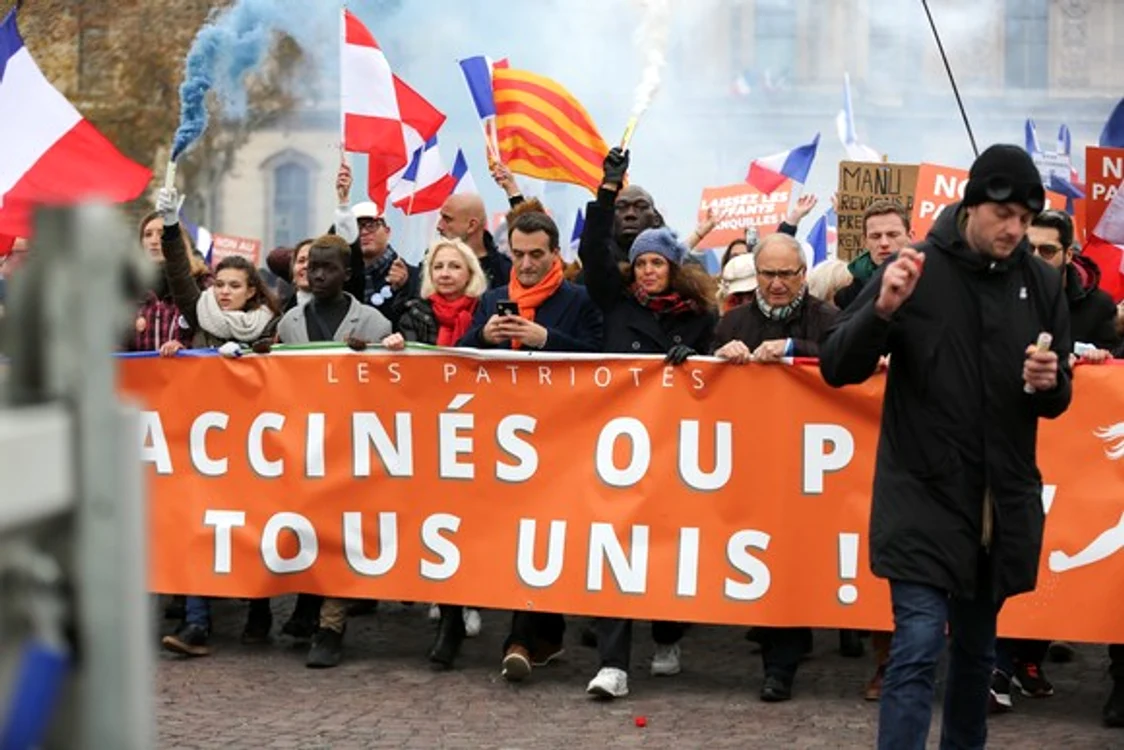 
    Italia. Ciocniri între  manifestanți și polițiști   
