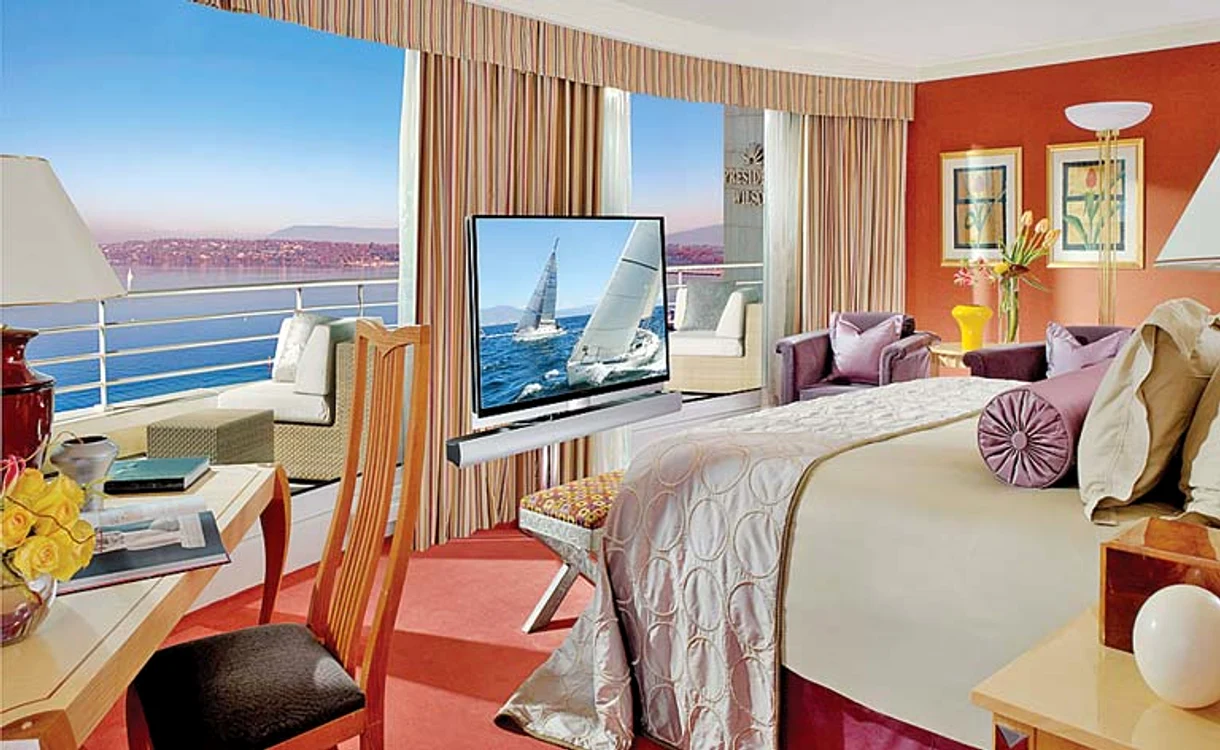 
    Apartamentul Empathy de la  hotelul The Palms, din Las Vegas,  are o suprafață de 3.000 mp  
