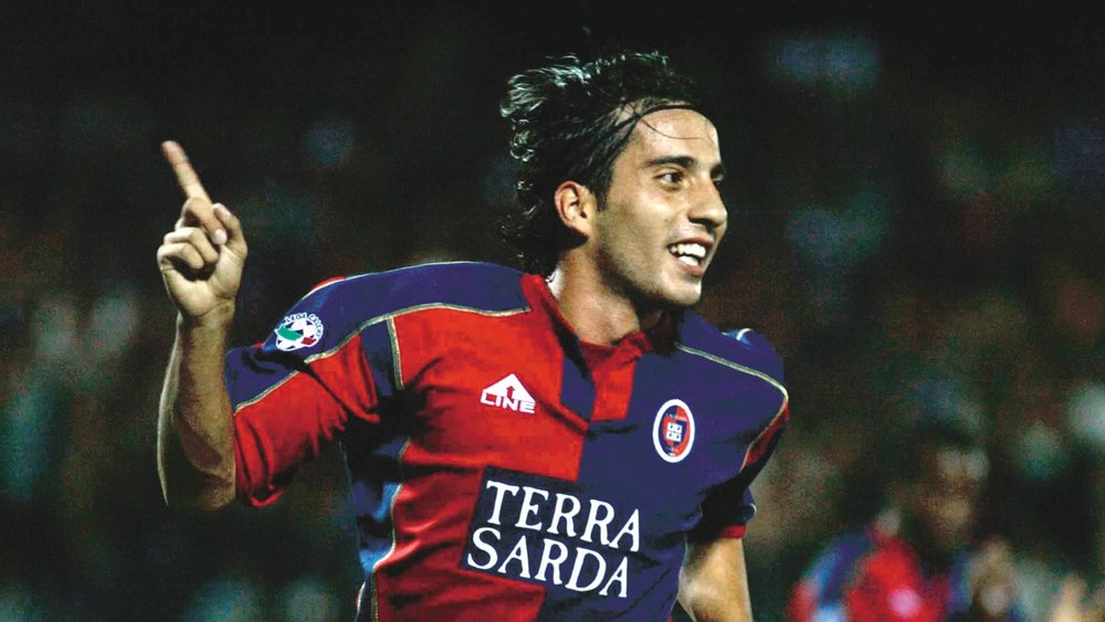 Tragedie bizară: Andrea Capone, fost fotbalist la Cagliari, găsit mort într-un hotel
